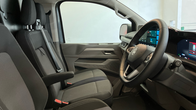 Volkswagen Transporter T32 Lwb Electric 100kW 65kWh Commerce Pro Van Auto